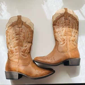 Coconuts Cowgirl boots
